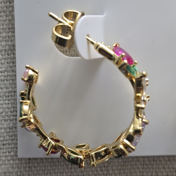 Kate Spade Greenhouse Floral Hoops - Picture 2 of 6